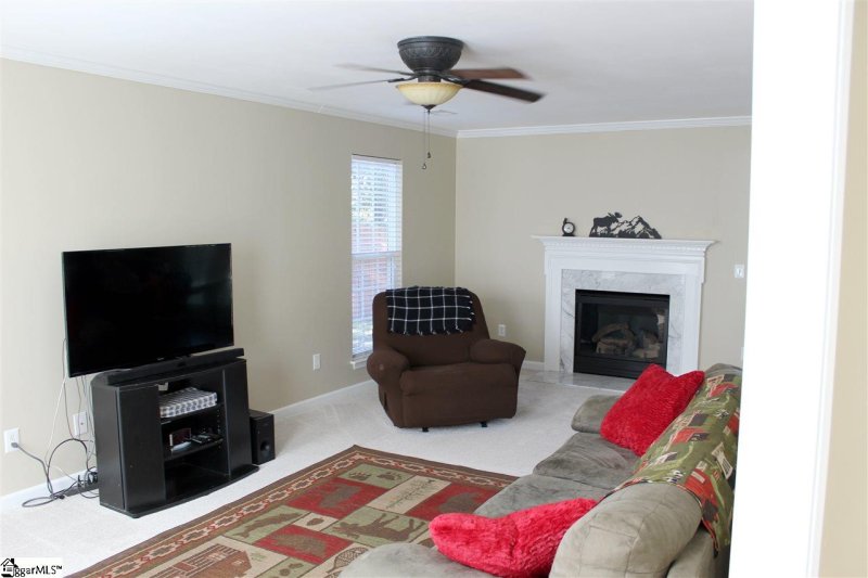 Property image 3 at 504 Scarlet Oak Drive, Fountain Inn, SC 29644