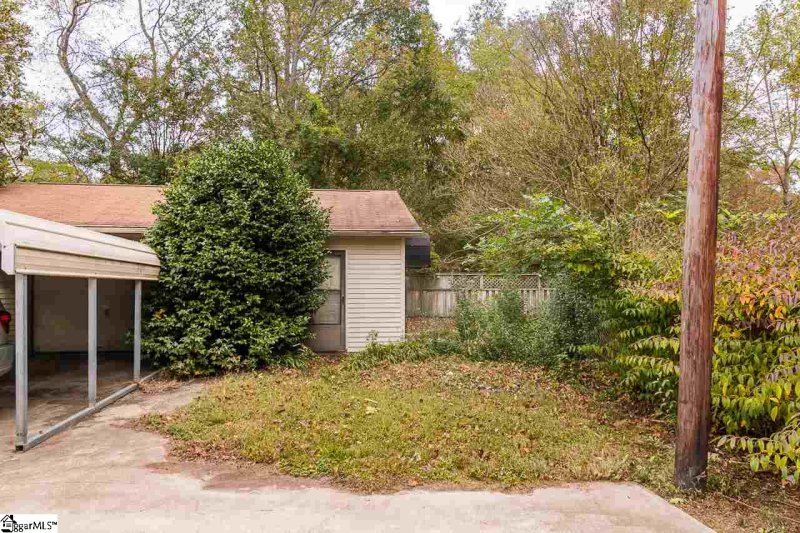 Property image 3 at 2700 Edwards Road, Taylors, SC 29687