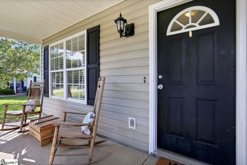 Property image 4 at 608 Rye Court, Taylors, SC 29687