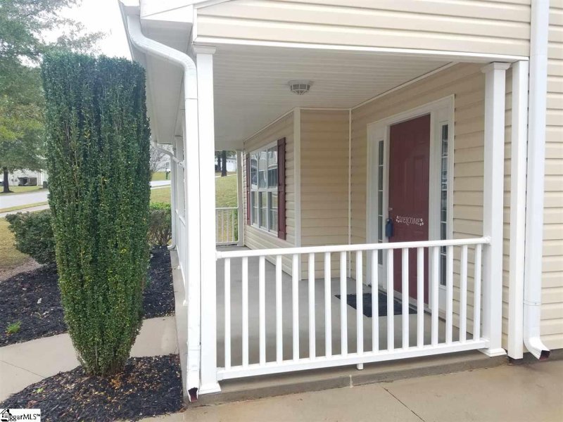 Property image 4 at 156 Maximus Drive, Greer, SC 29651