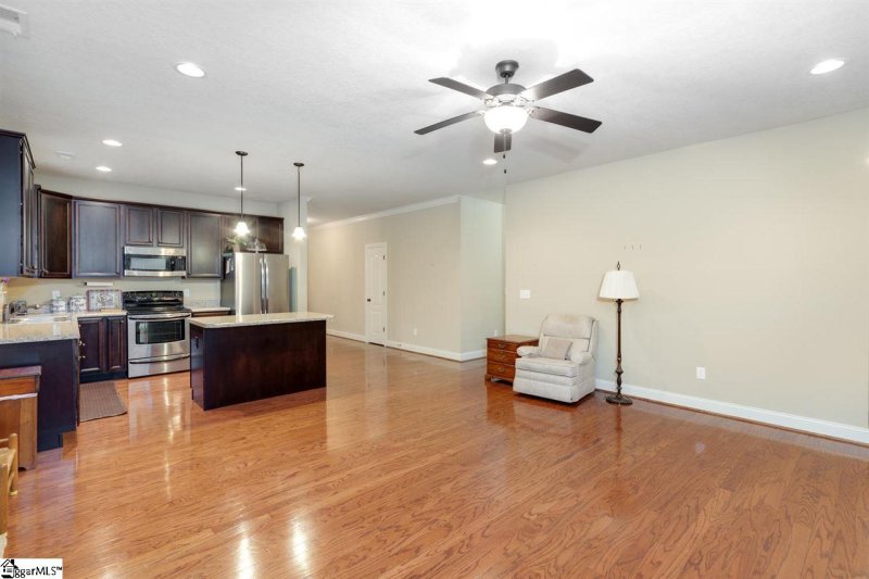 Property image 5 at 34 Dolerite Drive, Taylors, SC 29687