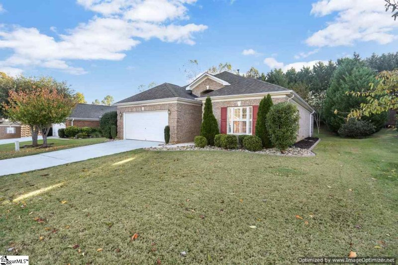 Property image 2 at 816 Palomino Court, Simpsonville, SC 29681