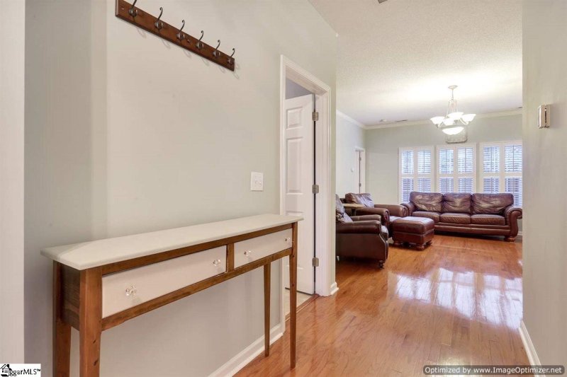 Property image 4 at 816 Palomino Court, Simpsonville, SC 29681