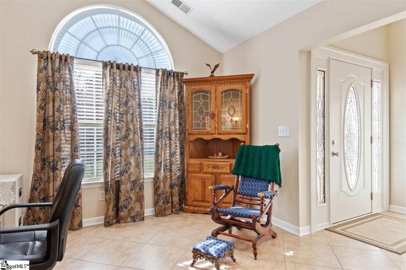 Property image 4 at 110 Ashby Cross Court, Greer, SC 29651