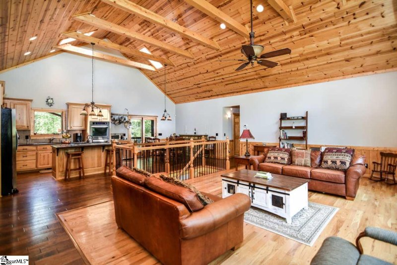 Property image 5 at 10 River Rock Court, Cleveland, SC 29635