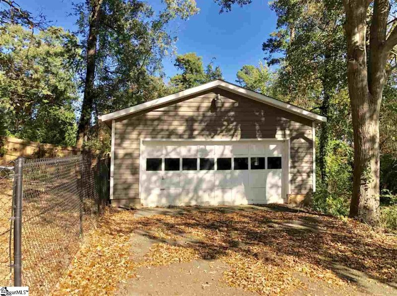 Property image 5 at 603 S E Street, Easley, SC 29640