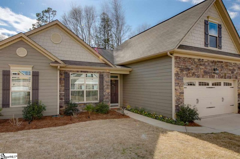 Property image 2 at 7 Morton Grove Lane, Simpsonville, SC 29681-4587