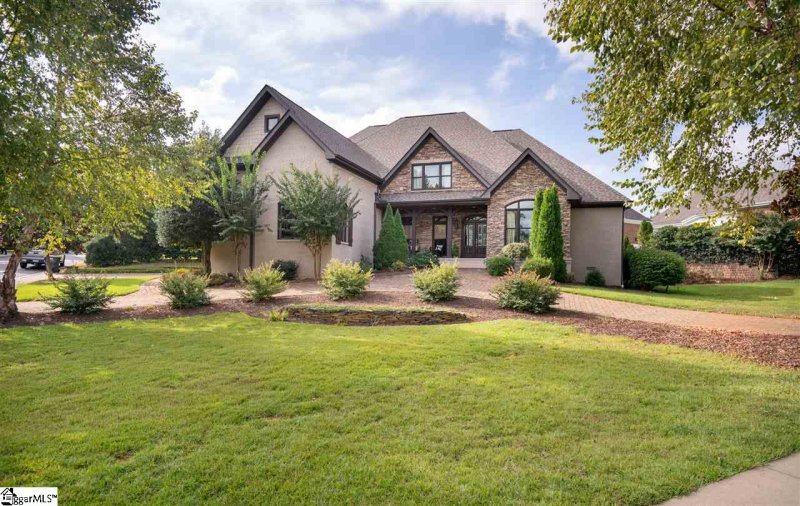 Property image 2 at 106 Glen Abbey Way, Greer, SC 29650