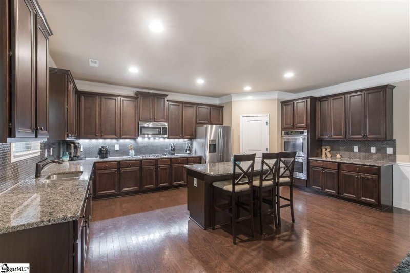 Property image 5 at 104 Lacebark Court, Simpsonville, SC 29680