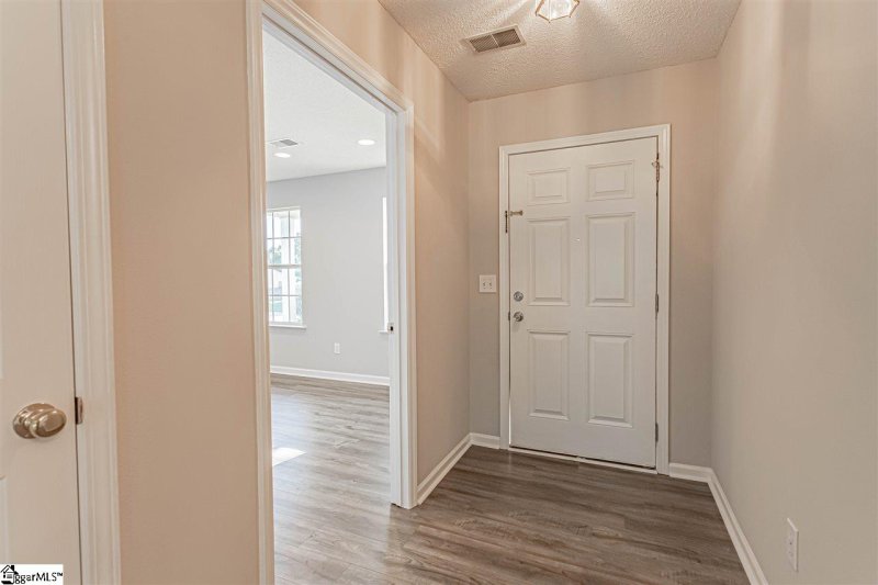 Property image 5 at 3 Glassglenn Drive, Simpsonville, SC 29681