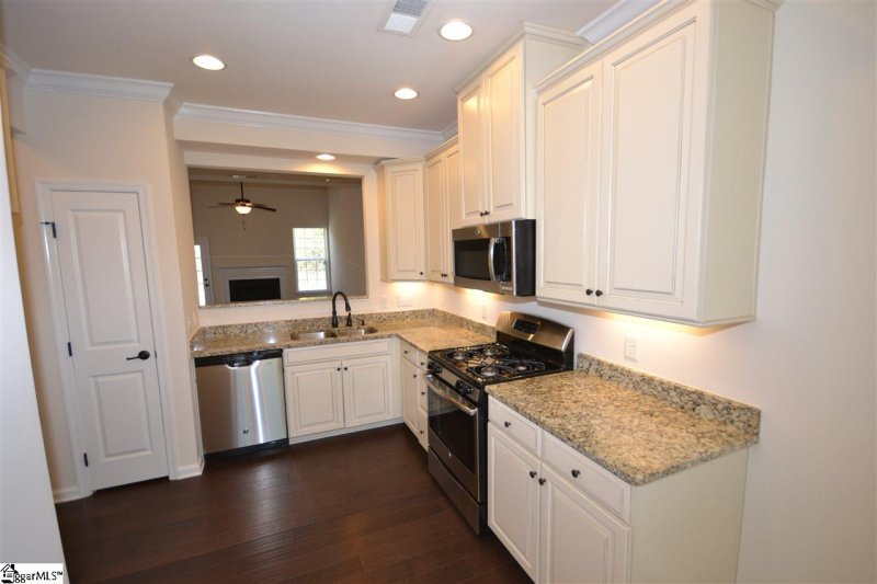 Property image 3 at 344 Bellerive Drive, Duncan, SC 29334-8732