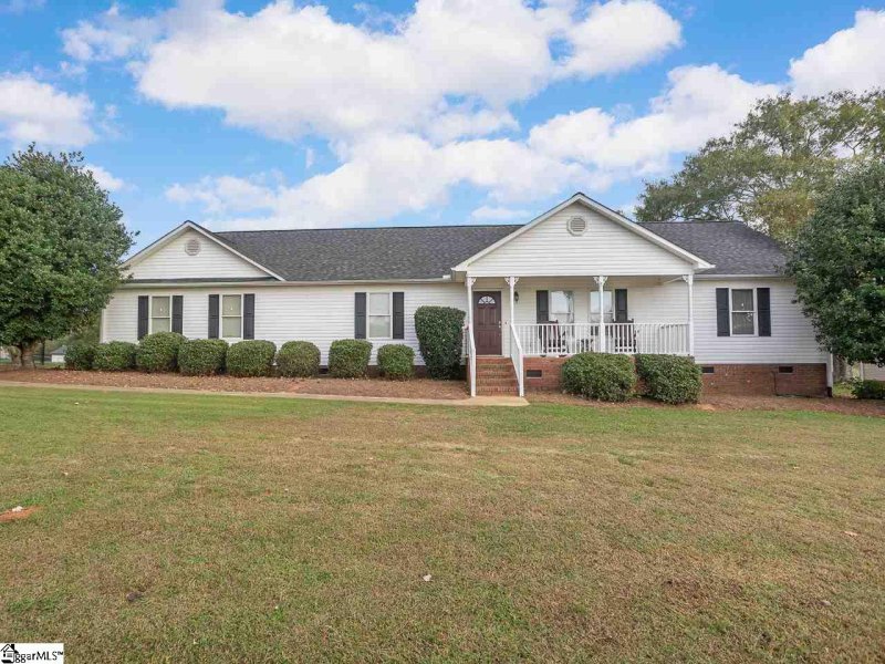 Property image 3 at 137 Powder Springs Drive, Duncan, SC 29334-8915