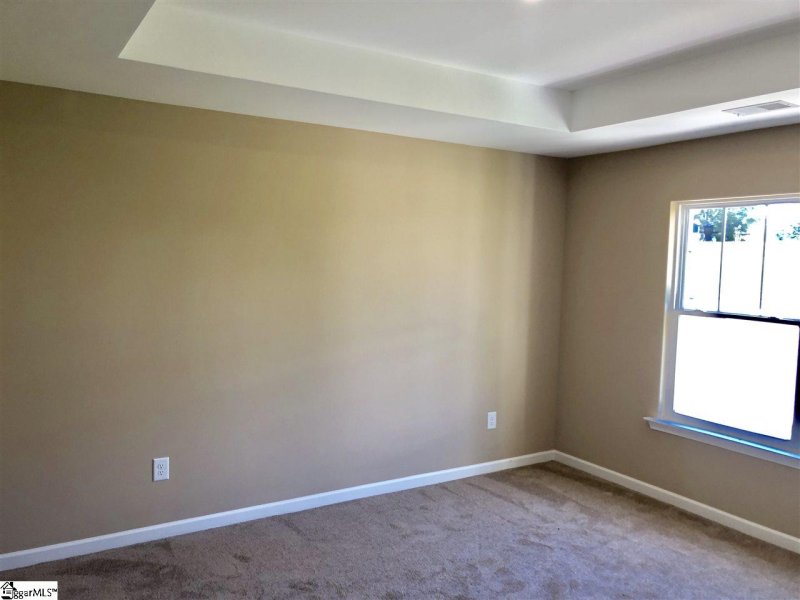 Property image 3 at 116 Turquoise Drive, Laurens, SC 29360