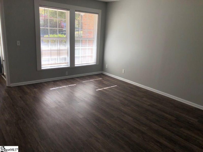 Property image 2 at 158 Shady Tree Drive, Taylors, SC 29687