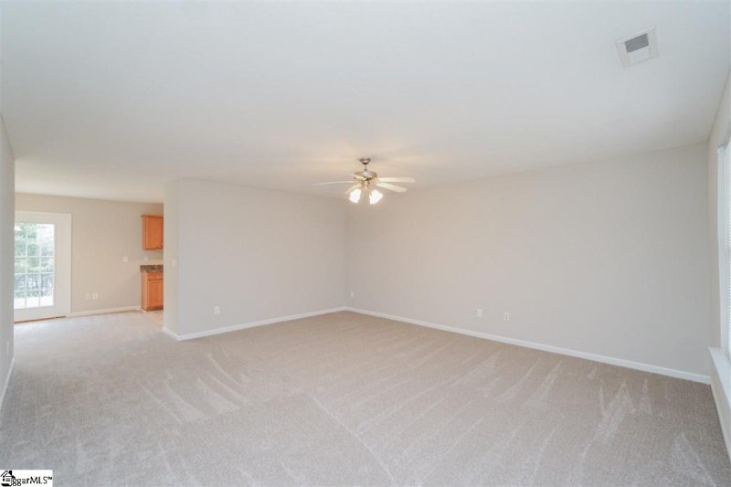 Property image 3 at 102 Lochenshire Place, Belton, SC 29627