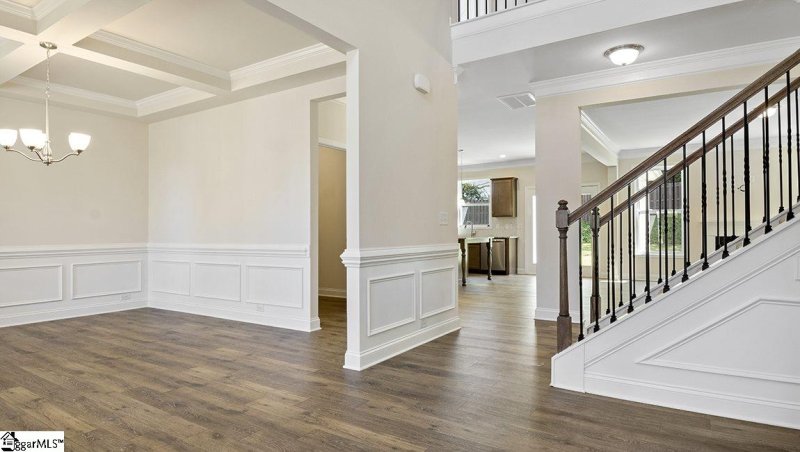 Property image 3 at 300 Woodhall Lane, Piedmont, SC 29673