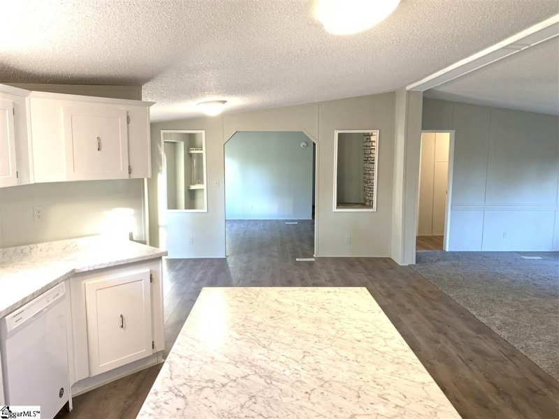 Property image 5 at 602 Colonist Court, Simpsonville, SC 29680