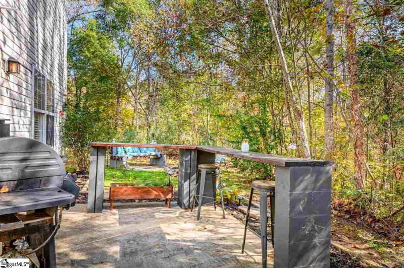 Property image 3 at 93 Birdsong Lane, Taylors, SC 29687