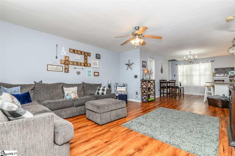 Property image 5 at 93 Birdsong Lane, Taylors, SC 29687