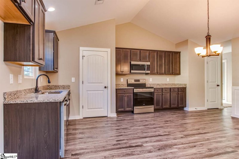 Property image 3 at 117 SHAW Street, Fountain Inn, SC 29644