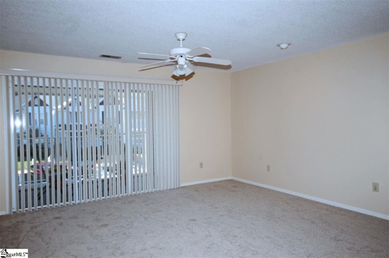 Property image 3 at 4614 Old Spartanburg Road, Taylors, SC 29687