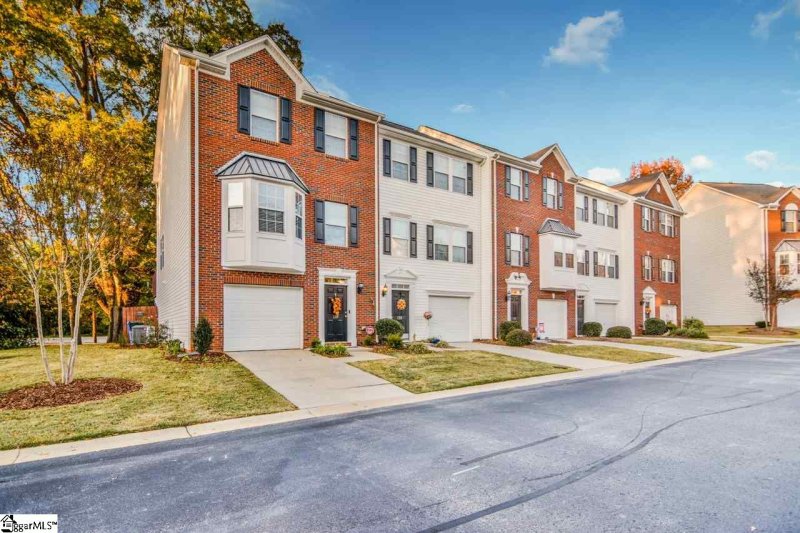 Property image 2 at 118 Sylvan Oak Way, Simpsonville, SC 29681