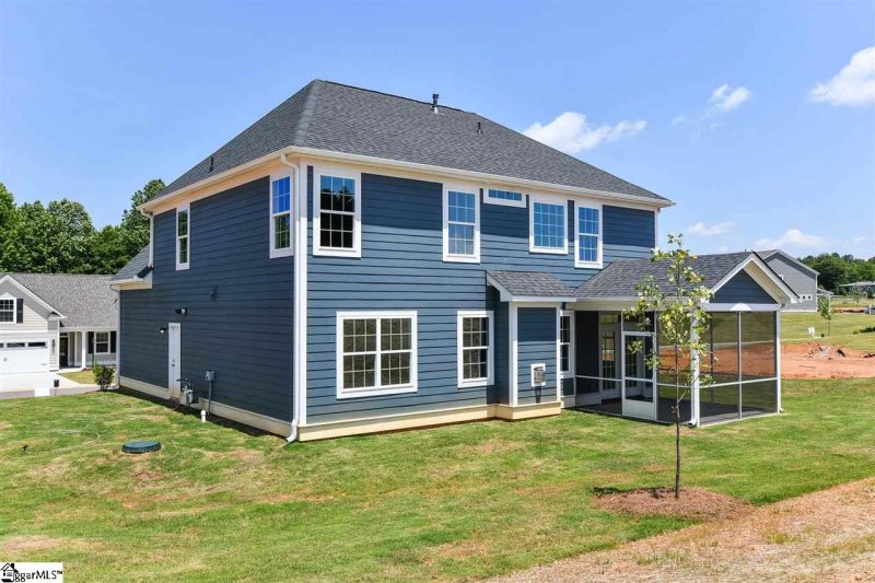 Property image 2 at 823 Orchard Valley Lane, Boiling Springs, SC 29316