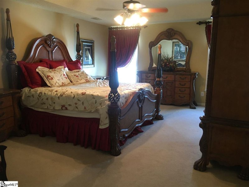 Property image 5 at 6 Big Oak Court, Simpsonville, SC 29681