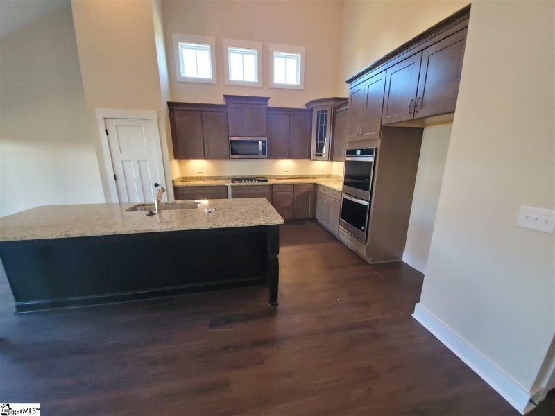 Property image 2 at 302 Kelby Street, Travelers Rest, SC 29690