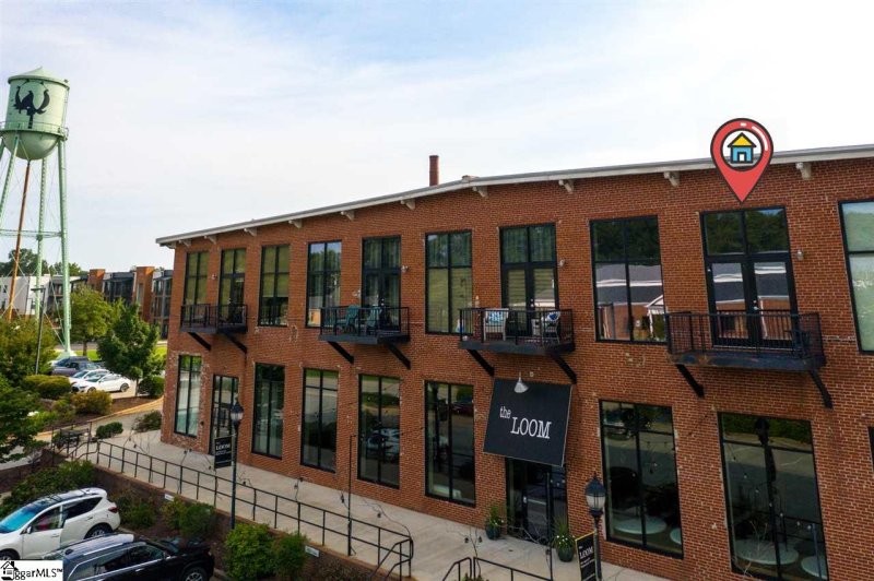 Property image 2 at 300 South Street, Simpsonville, SC 29681