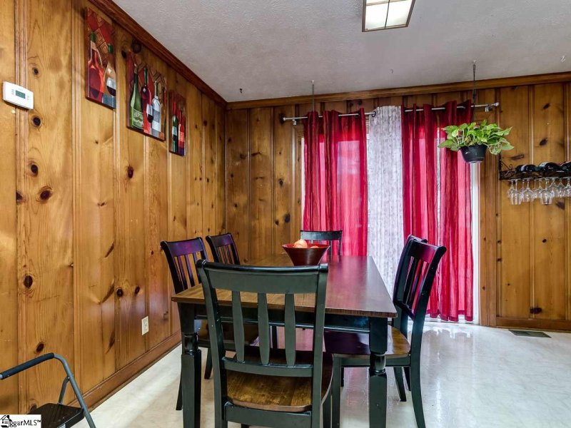 Property image 3 at 13 MERRYWOOD Drive, Taylors, SC 29687