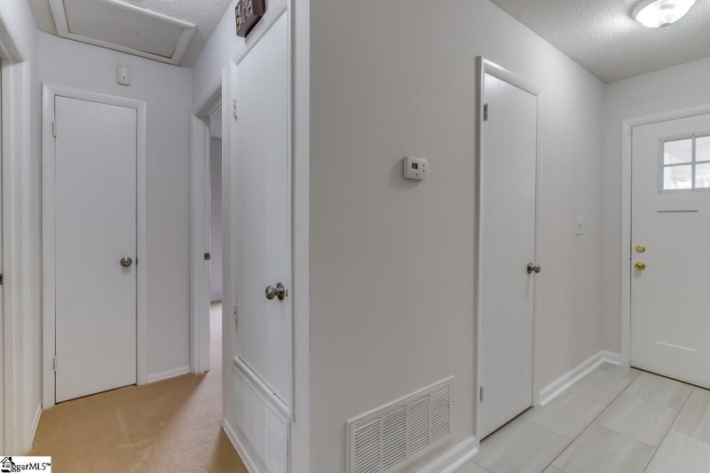 Property image 5 at 106 Osmond Drive, Taylors, SC 29687