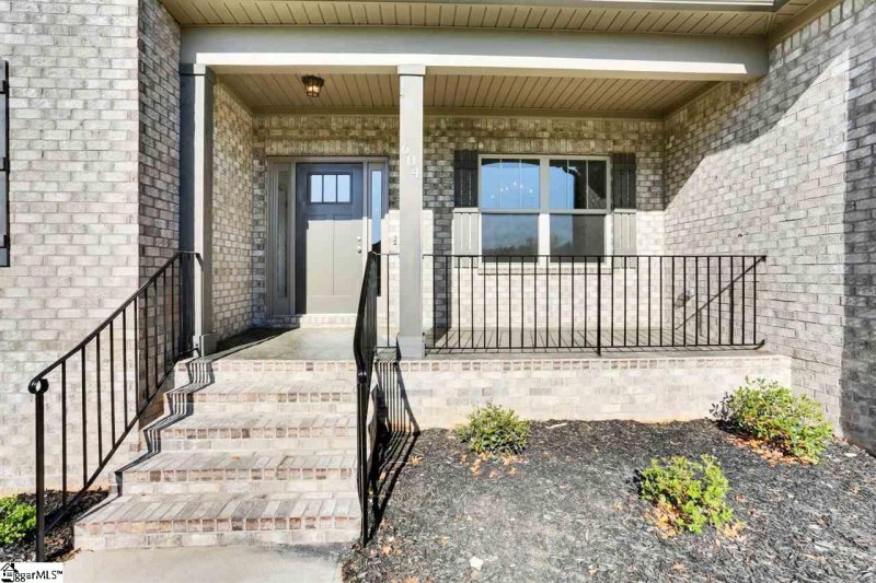 Property image 3 at 604 Rutland Court, Greer, SC 29651