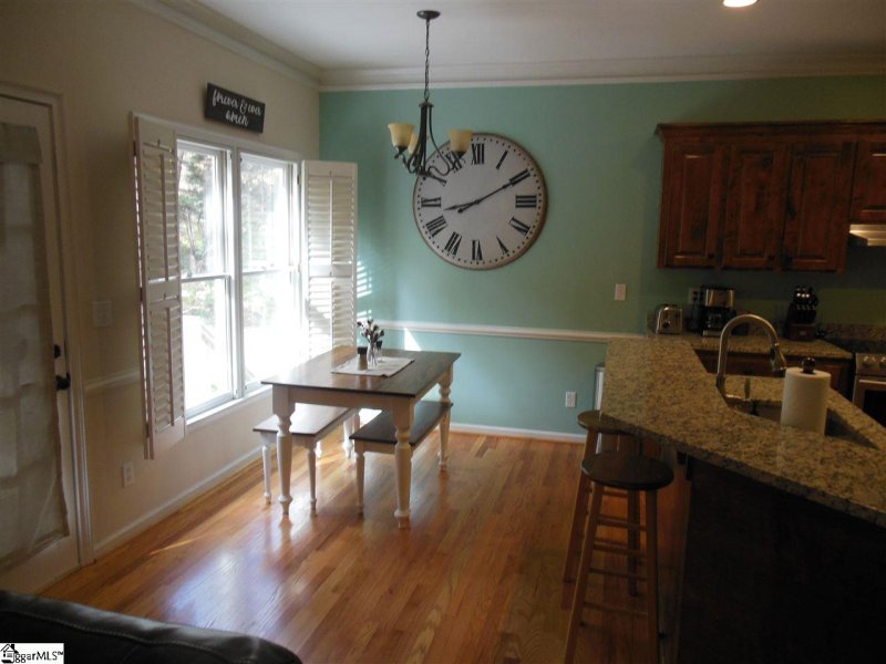 Property image 3 at 205 Shadow Oaks Drive, Easley, SC 29642