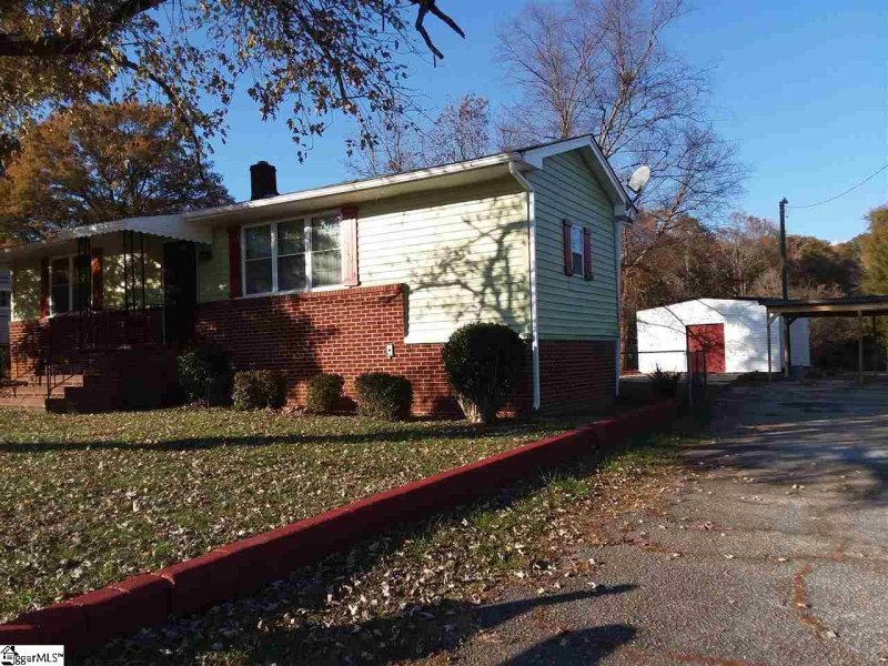 Property image 3 at 1024 N Franklin Road, Greenville, SC 29617