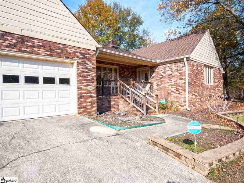 Property image 5 at 113 Chelmsford Drive, Easley, SC 29642