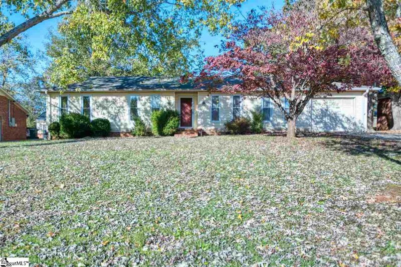 405 Holly Lane