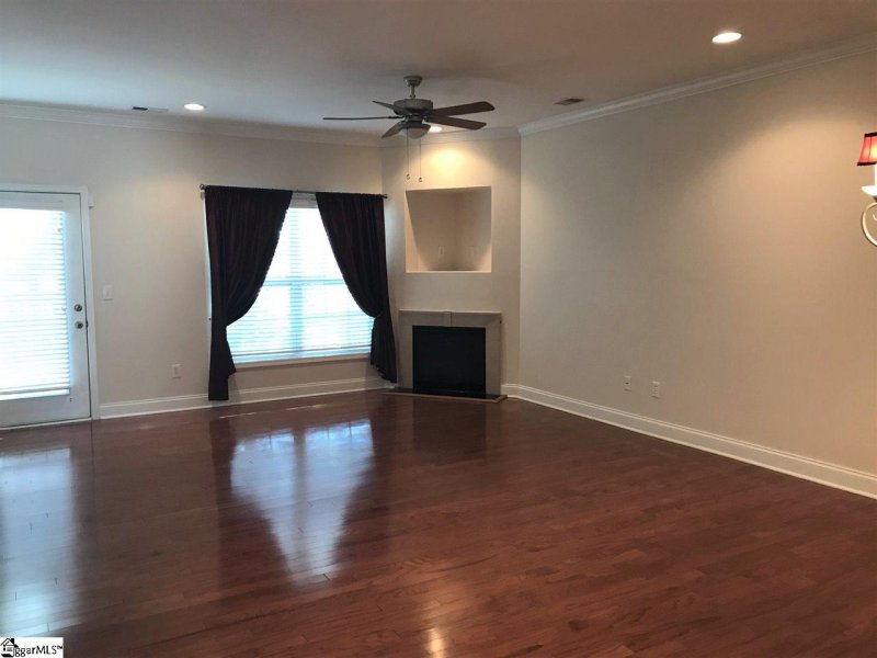 Property image 2 at 142 Trailside Lane, Greenville, SC 29607