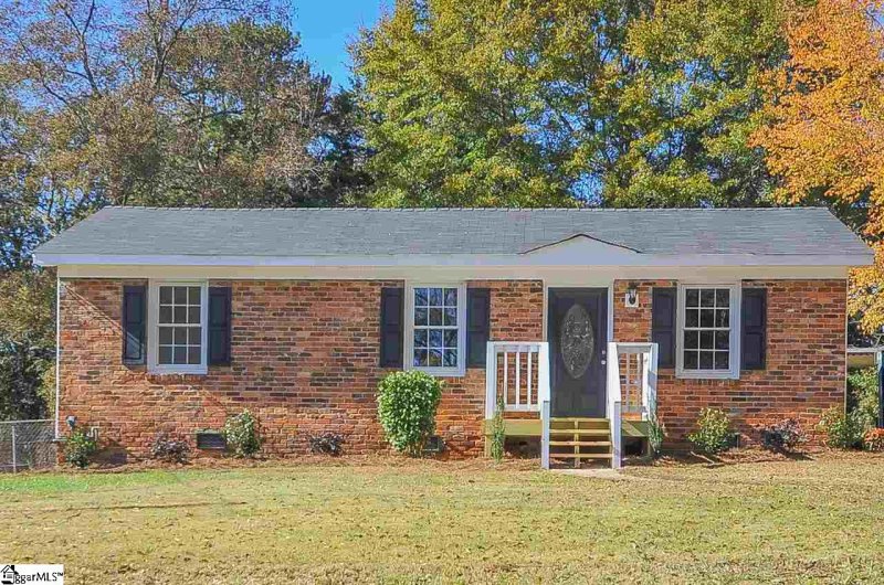 Property image 2 at 113 Boyd Avenue, Simpsonville, SC 29681-2206