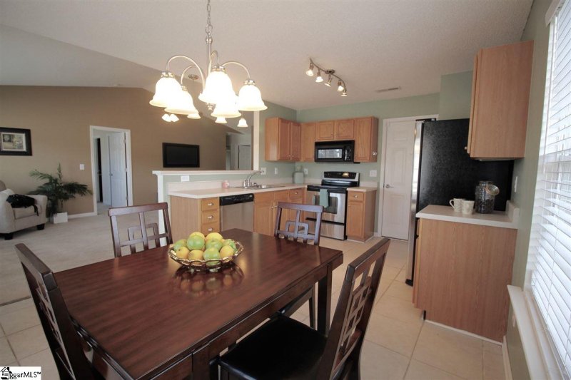 Property image 5 at 101 Parkgate Court, Simpsonville, SC 29680