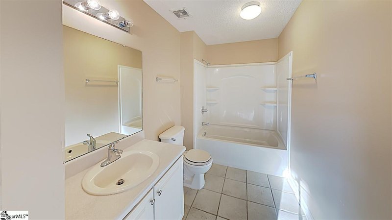 Property image 5 at 408 Pelham Square Way, Greer, SC 29650