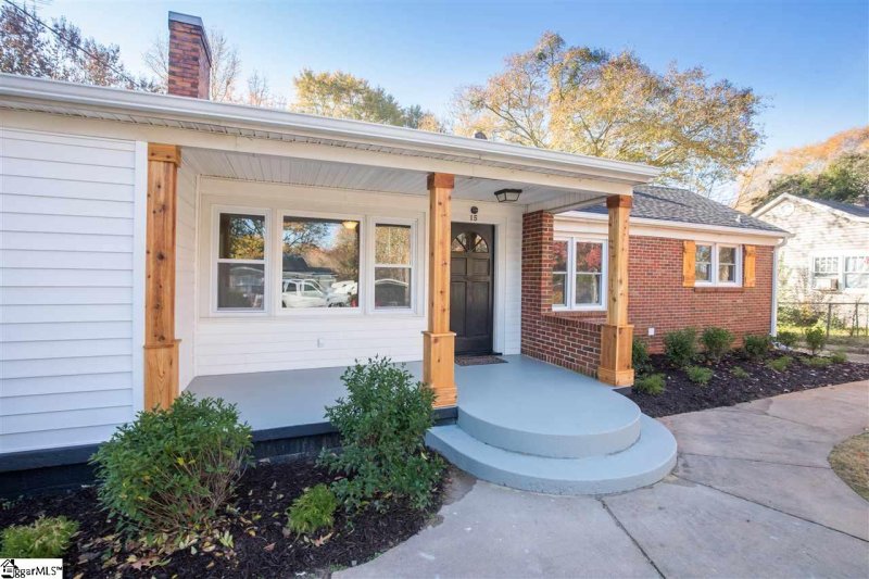 Property image 4 at 15 Circle Drive, Greenville, SC 29617
