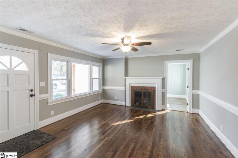 Property image 5 at 15 Circle Drive, Greenville, SC 29617