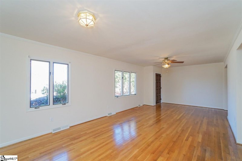 Property image 4 at 20 Ravensworth Road, Taylors, SC 29687