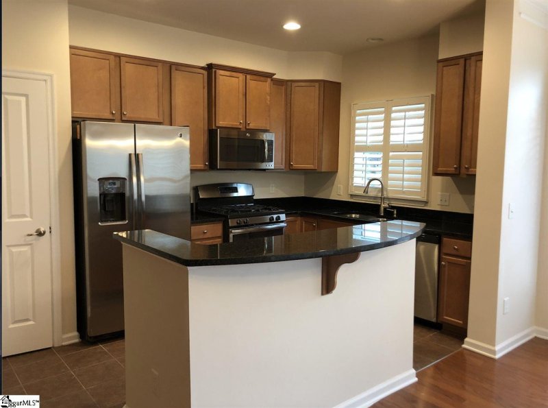 Property image 5 at 116 Awendaw Way, Greenville, SC 29607