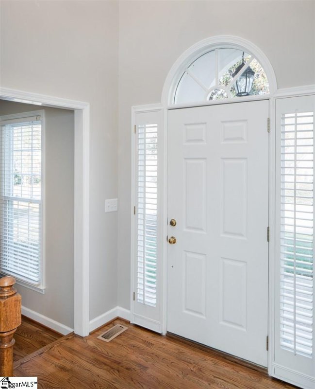 Property image 3 at 401 Draymoor Lane, Simpsonville, SC 29681