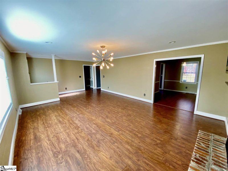 Property image 4 at 8 Wiltshire Court, Taylors, SC 29687