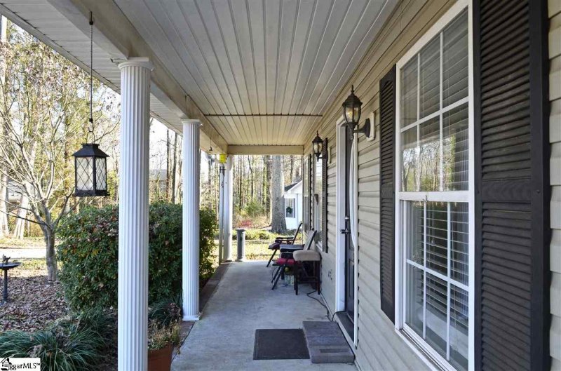 Property image 4 at 304 Tollgate Road, Simpsonville, SC 29681