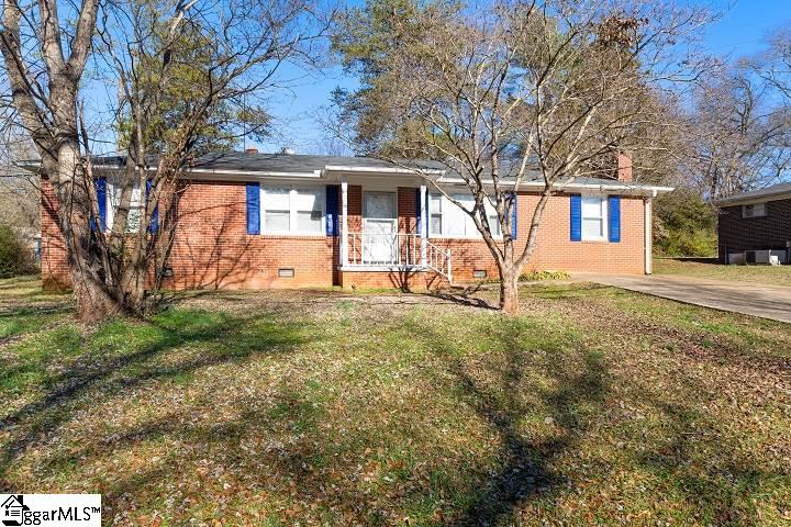 Property image 2 at 209 Tucson Drive, Greenville, SC 29617