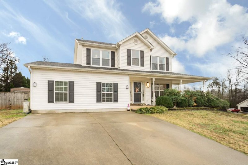 Property image 2 at 2 Hartman Road, Greer, SC 29651